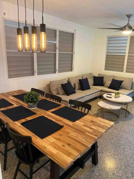 3 Bd By Airport El Yunque Walk To The Beach San Juan Exteriér fotografie